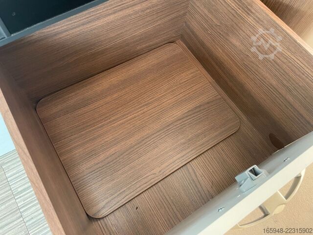 Integrated camper BÜRSTNER Elegance I 910 G *Sie sparen: ca. 85.000¤*