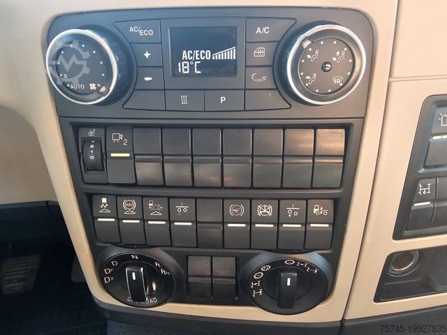 Tractora standard MAN TGS 18.510 * 4X4 * STANDHZ-/KLIMA * NAVI *