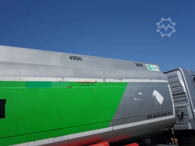 Tankfartyg Volvo FM 9 18600 LITER FEULTANK,4 COMPARTMENTS