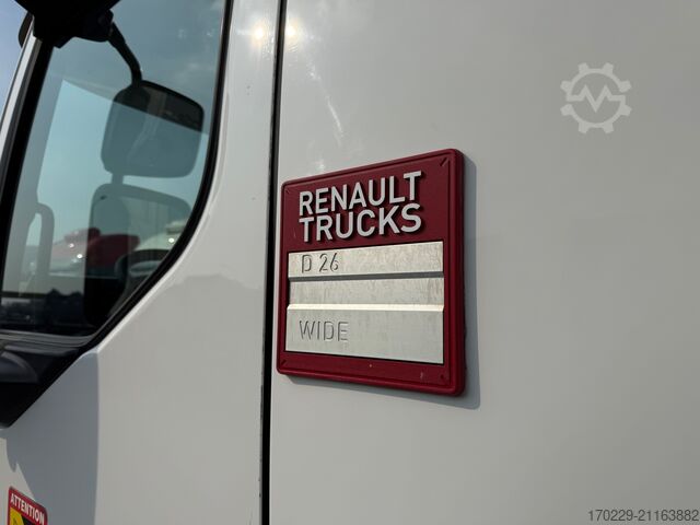Kamion sa ravnom platformom i ceradom Renault D 26