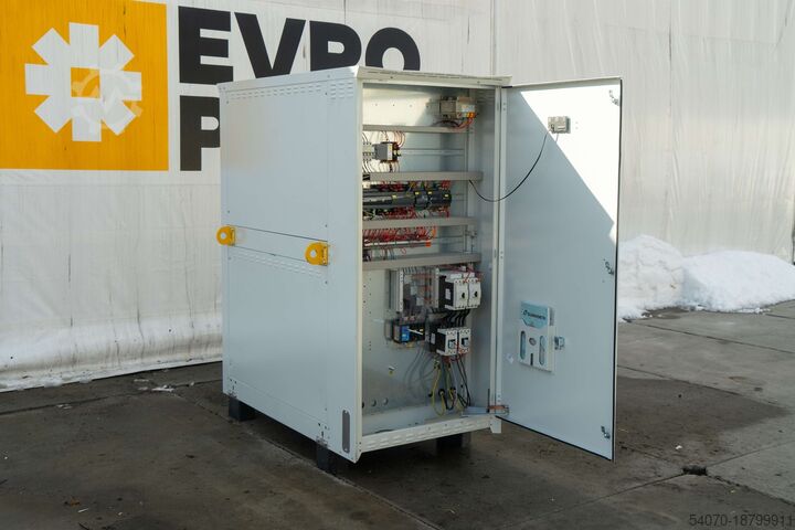 чиллер/тепловий насос New Watercooled chiller Climaveneta NX WN 802 251 kW/282 kW
