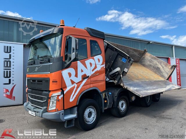 Tre-sidet tipbil VOLVO FH500 8x4*Dreiseitenkipper*Bordmatik*VEB*Liege