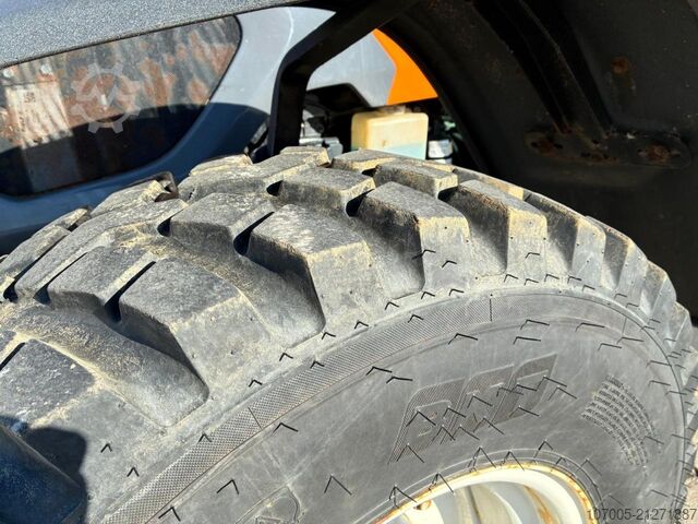 Tractor Lindner Lintrac 90