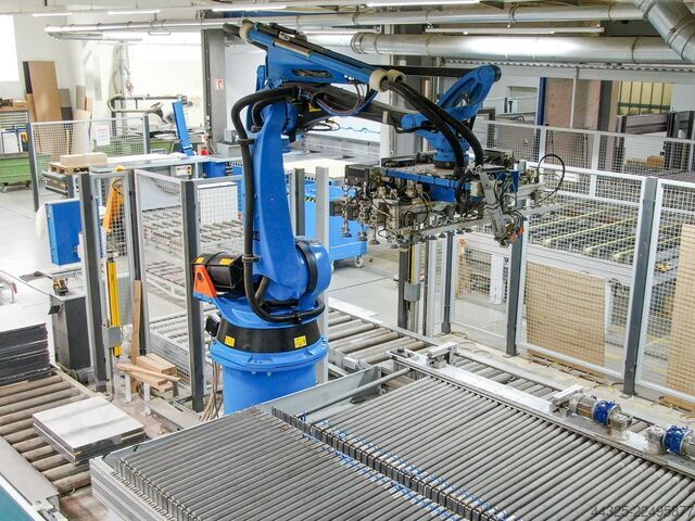 Robô KUKA KR 180-2 PA