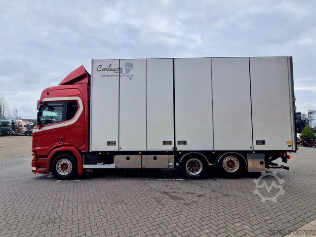 Koffer Scania R580 V8 NGS Highline 6x2*4 - Box with sidedoors...