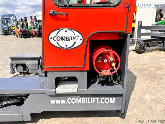 מלגזה 4 כיוונית Combilift C4000 / GAS / TRIPLEX / 9300MM /LIKE NEW