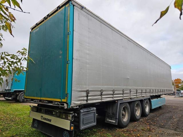 Öppen semitrailer med kapell KRONE Gardine Standard, Plaettenkasten, Liftachse