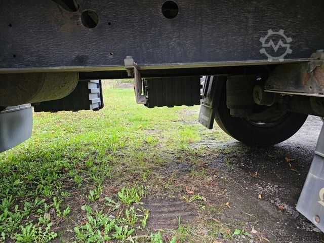 Открытый полуприцеп с тентом KRONE Gardine Standard, Plaettenkasten, Liftachse