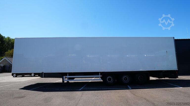 Kølet/frosset transport Chereau 3 Axle frigo trailer Carrier Vector 1800
