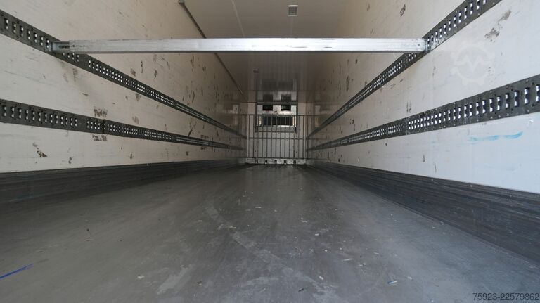 Kølet/frosset transport Chereau 3 Axle frigo trailer Carrier Vector 1800