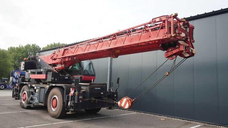 Kranwagen TADANO-FAUN GR-300EX WITH JIB 4X4X4 ROUGH TERRAIN CRANE