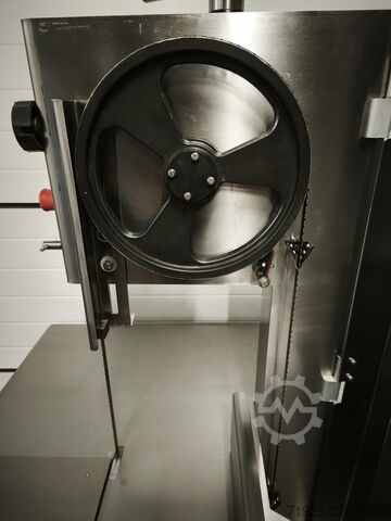 MEDOC製の肉や骨の切断用帯鋸 MEDOC BGR 300