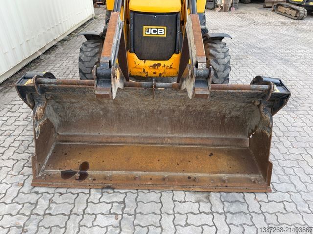 反铲装载机 JCB 3CX Plus / 2022 BJ / 3.633 H / 81 KW