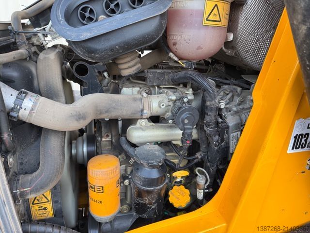 反铲装载机 JCB 3CX Plus / 2022 BJ / 3.633 H / 81 KW