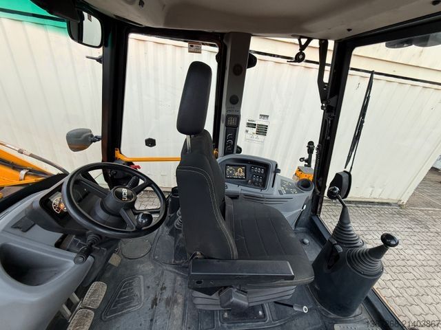 反铲装载机 JCB 3CX Plus / 2022 BJ / 3.633 H / 81 KW