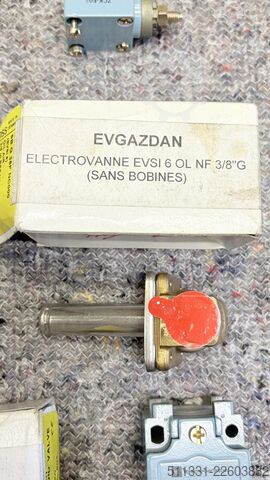Оборудване за почистване с сух лед DrDryice ASCO C500PX Parts