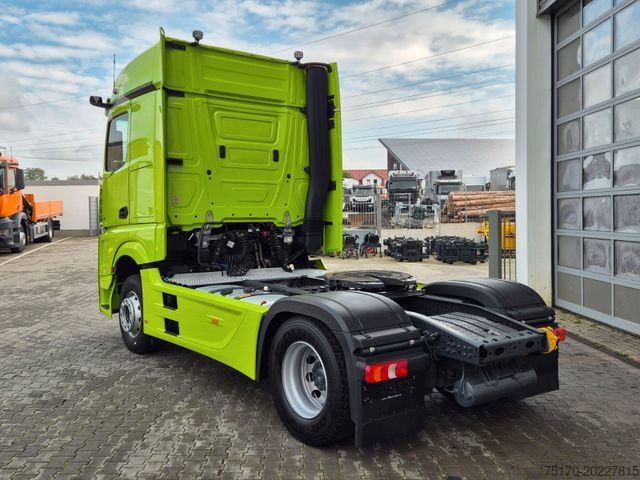 Стандардна влечна единица MERCEDES-BENZ Actros 1851 LS Öl-Retarder Standklima Mirror Big
