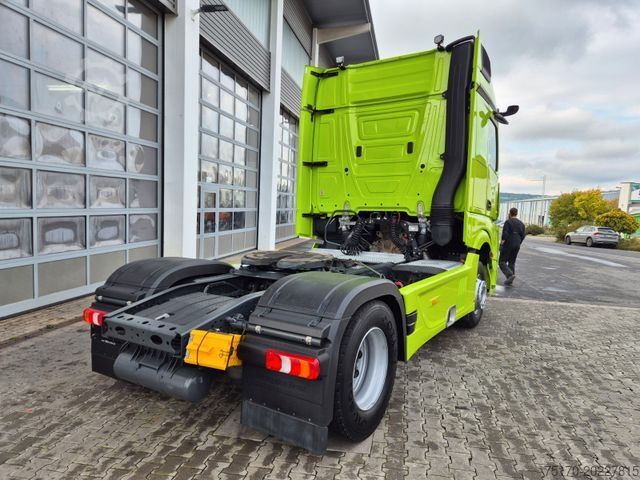 Стандардна влечна единица MERCEDES-BENZ Actros 1851 LS Öl-Retarder Standklima Mirror Big