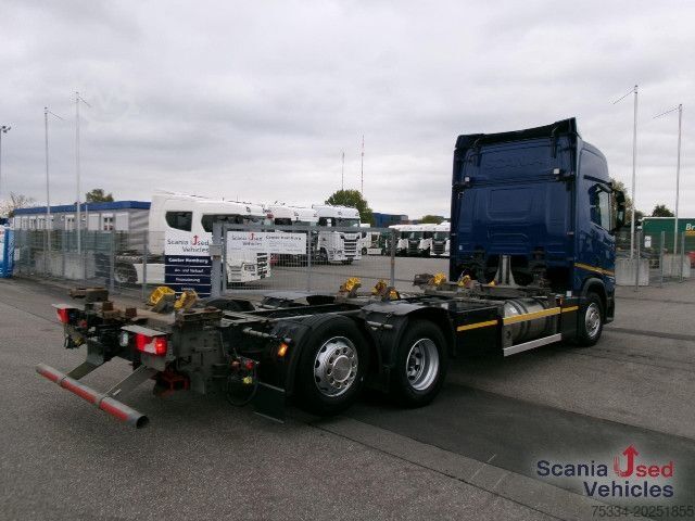 トラックシャーシ Scania R 410 B6x2*4NB LNG