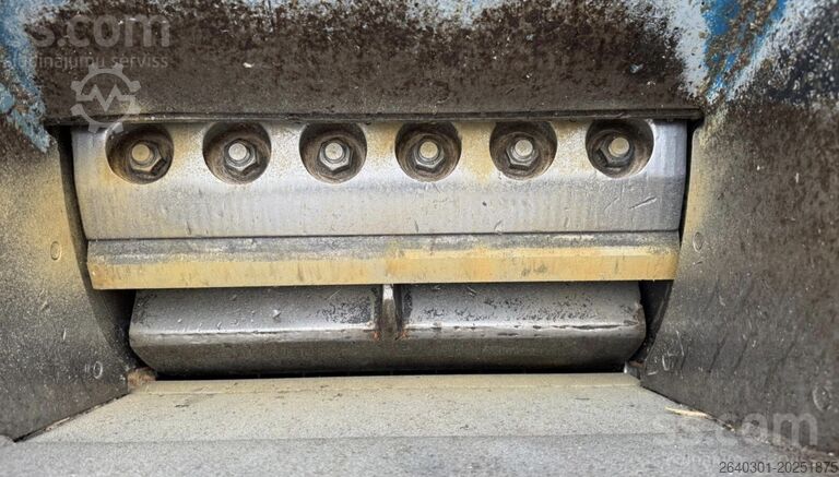 Makuleringsmaskin i tre BRUKS 602 CS