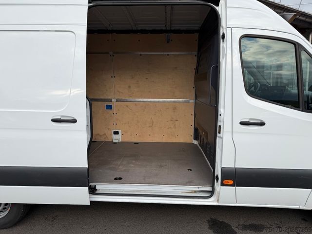 하이탑 밴 MERCEDES-BENZ eSprinter 312 Klima SHZ Kamera