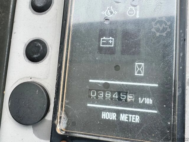 Miniexcavadora Yanmar B25V snelwissel + 2 bakken