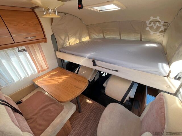 Integrovaný obytný vůz BÜRSTNER Aviano I640 G - Hub/Einzelbetten - 2 x Klima