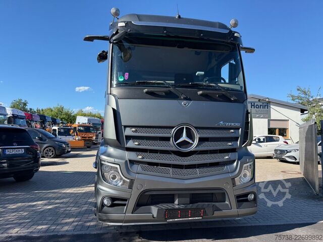 Podvozok nákladného vozidla MERCEDES-BENZ Actros 1848 L Fahrgestell/BLATT-LUFT/StramSpace