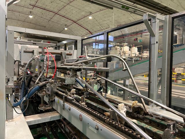 Machine de production de boissons Serac Krones Posimat 1.5L Bottle Filling Line