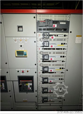 制御装置および配電盤 ABB Low-Voltage Main Switchboard