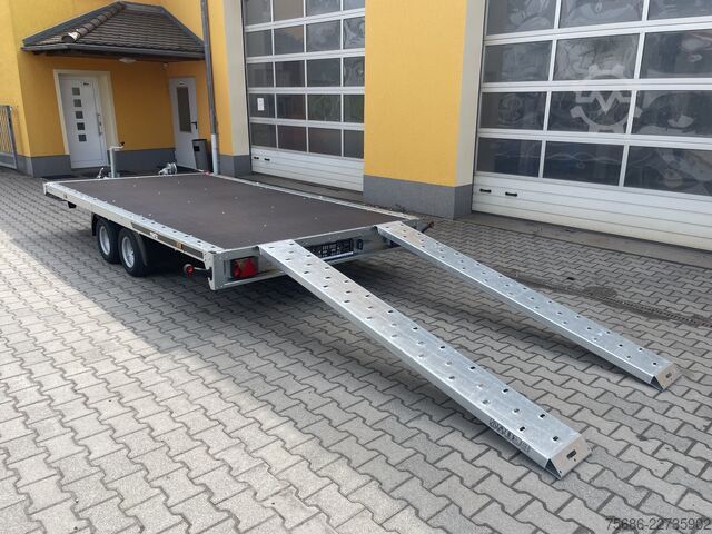 車両運搬トレーラー Martz 406cm x 211cm 2,7T + Rampen + Seilwinde