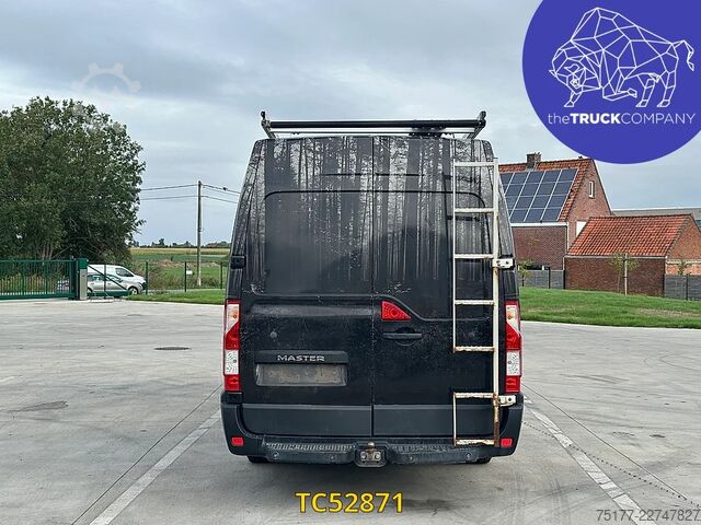 Fourgon tôlé Renault Master