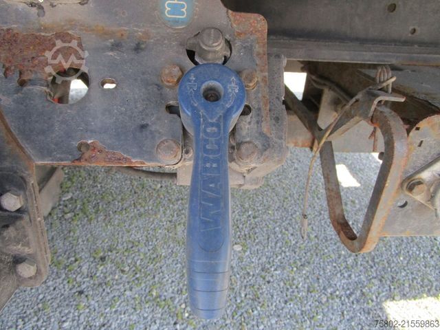 Priklopnik sedeža z delovno ploščadjo KÖGEL Plattform 3-Achser*Liftachse+13,60m+Disc+1-Hand*