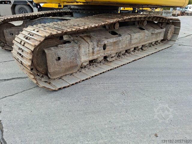 Escavadora de lagartas Komatsu HB 215 LC-3