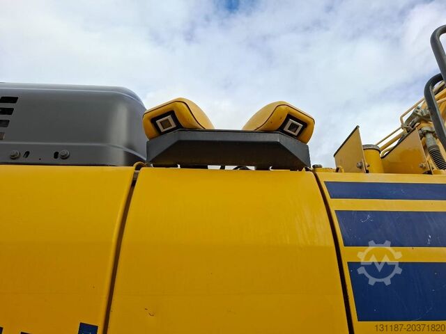 Escavadora de lagartas Komatsu HB 215 LC-3
