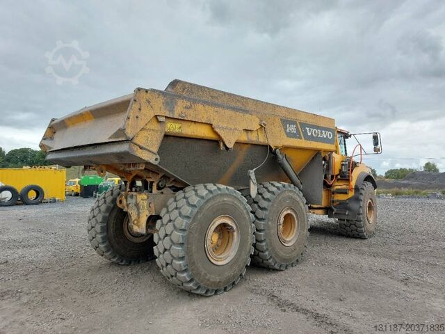 Camião basculante Volvo A45G