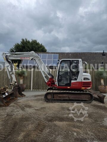 Miniexcavadora TAKEUCHI TB290
