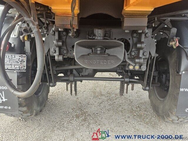 Grúa montada en camión Unimog U2150 4x4 Kran abnehmbar Palfinger Hakenhöhe 10m