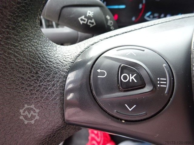 Panelová dodávka FORD Transit Connect Kasten lang Trend 3-Sitze