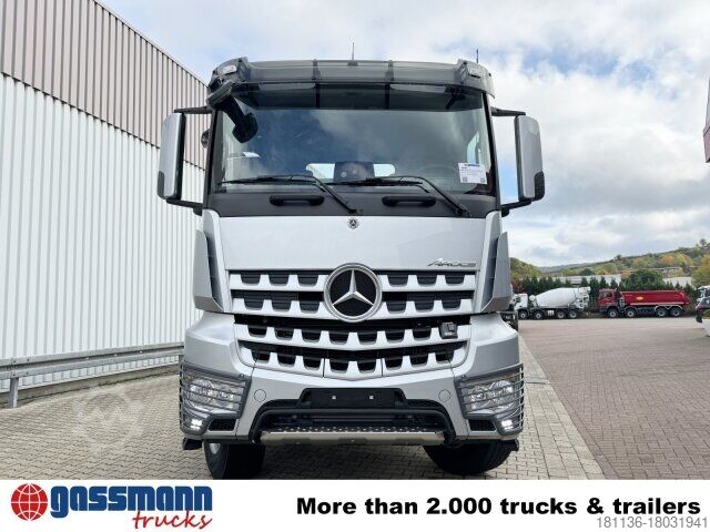 Rúllupalli vörubíll Mercedes-Benz Arocs 4148 K 8x4/4/45, Turbo-Retarder-Kupplung,