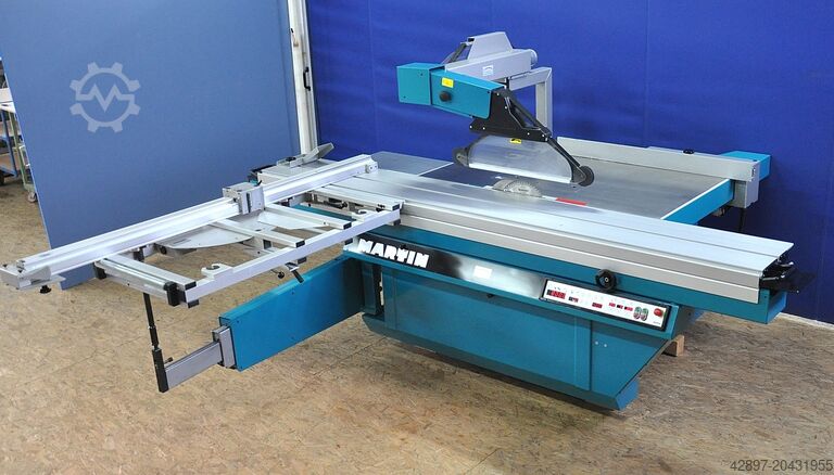 Pila s posuvným stolem Martin T73