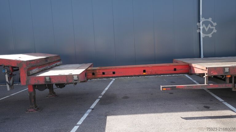 Semi low-loader Nooteboom MCO-48-03V 3 axle semi low loader extendable