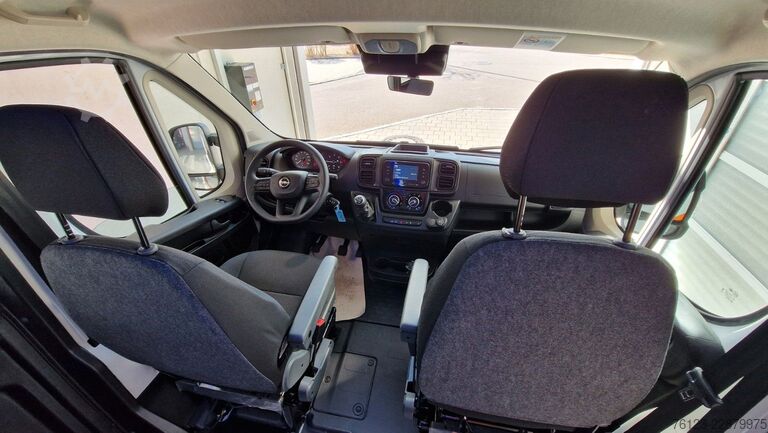 Minibus Opel Movano Mobility Airline Boden Rolli