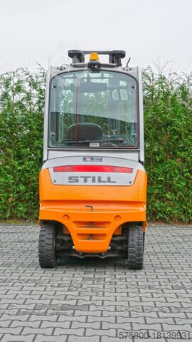 ফর্কলিফ্ট STILL RX60-30