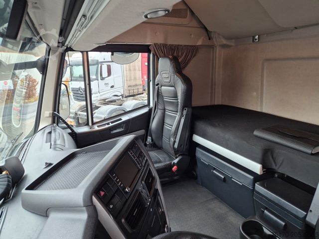 Standarta vilcējs IVECO Stralis 460NP LNG Intarder 3 Stück