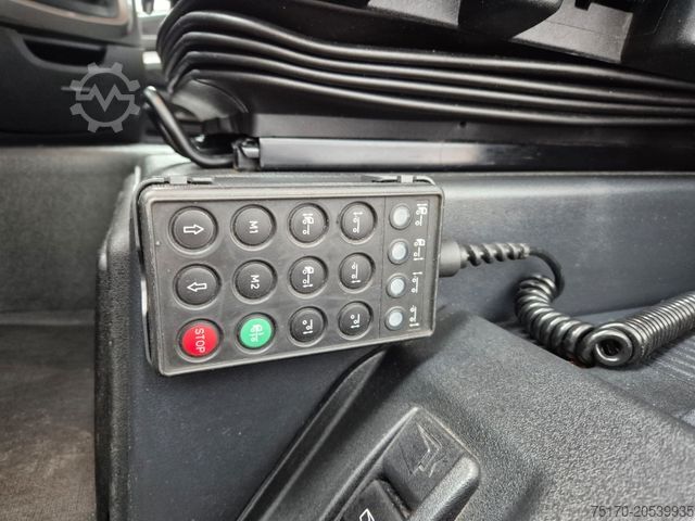 Standarta vilcējs IVECO Stralis 460NP LNG Intarder 3 Stück