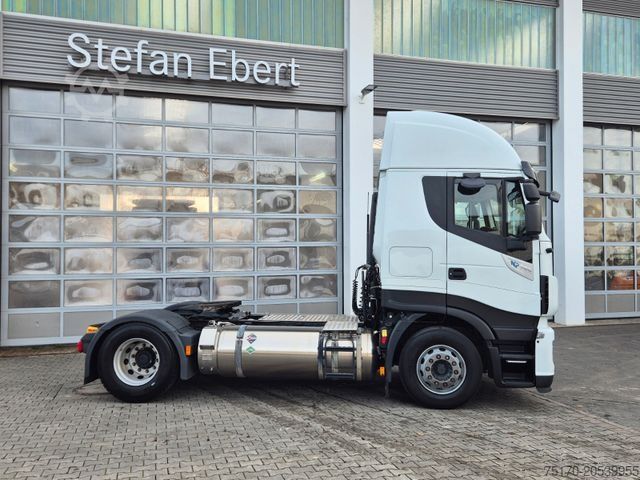 Standarta vilcējs IVECO Stralis 460NP LNG 4x2 3 Stück