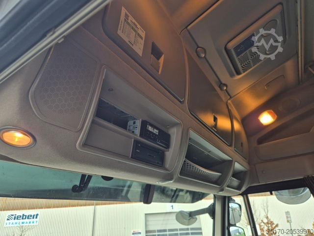 Standarta vilcējs IVECO Stralis 460NP LNG Standklima Xenon 3 Stück