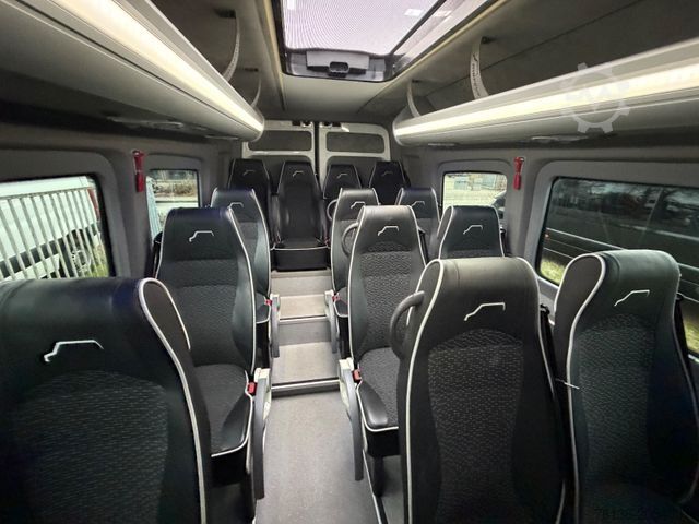 Minibus MAN TGE 5.180 20+3 2x Klima Heizung Kofferraum