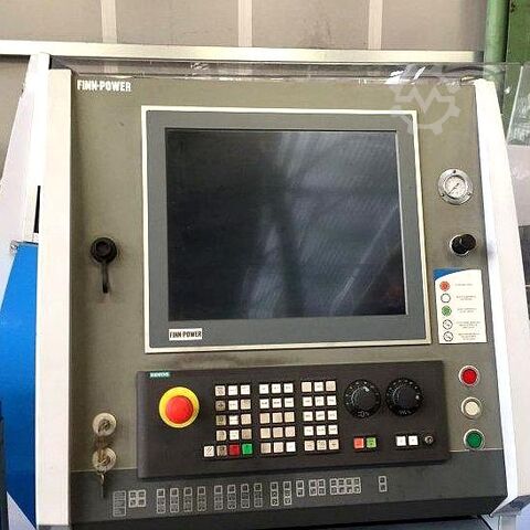Machine de poinçonnage et de pliage FINN POWER BCE 4-200